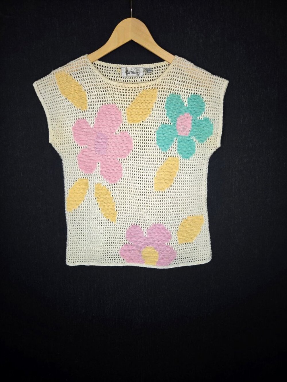 💙 Partners Vintage Crochet Knit Floral Top Size S/M 100% Cotton Pastel Flowers